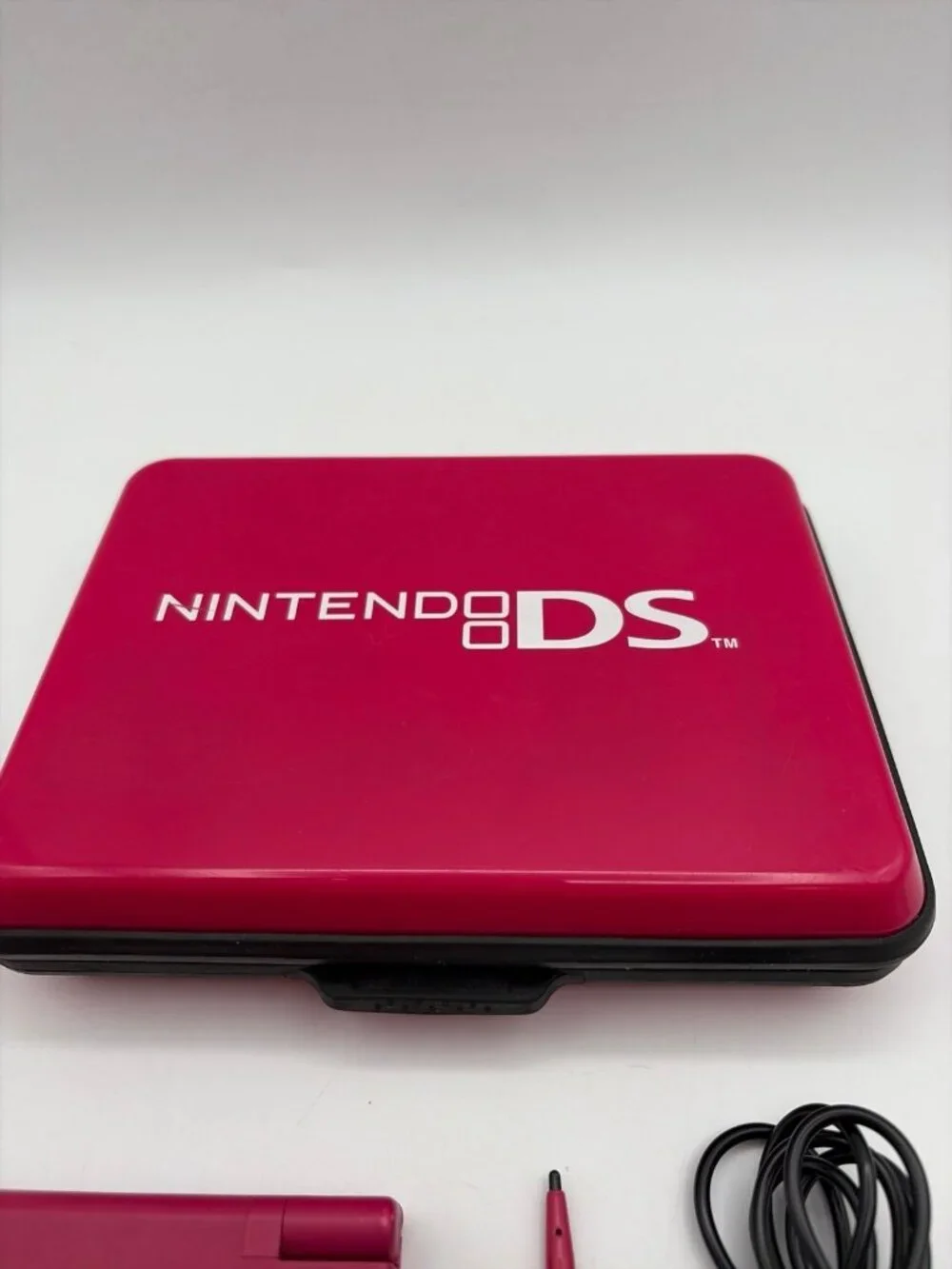 Nintendo DSi Pink TWL-001 USA Handheld Game Console New Battery Charger Tested